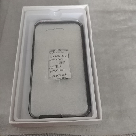 Labato HTC One Case Android BNIB - Picture 4 of 5